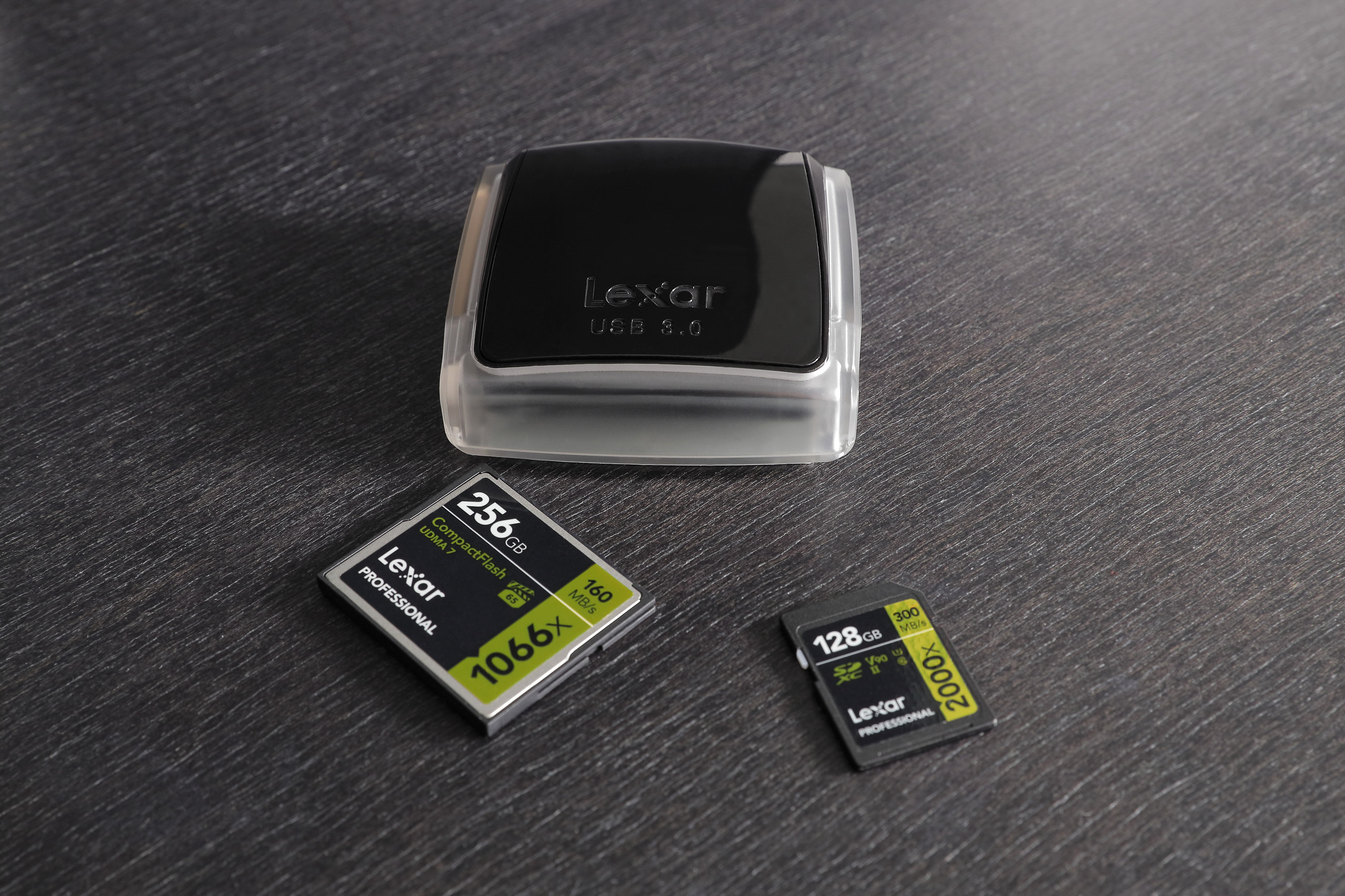 Lexar-product-dualreader-001 – Lexar Brand Resources